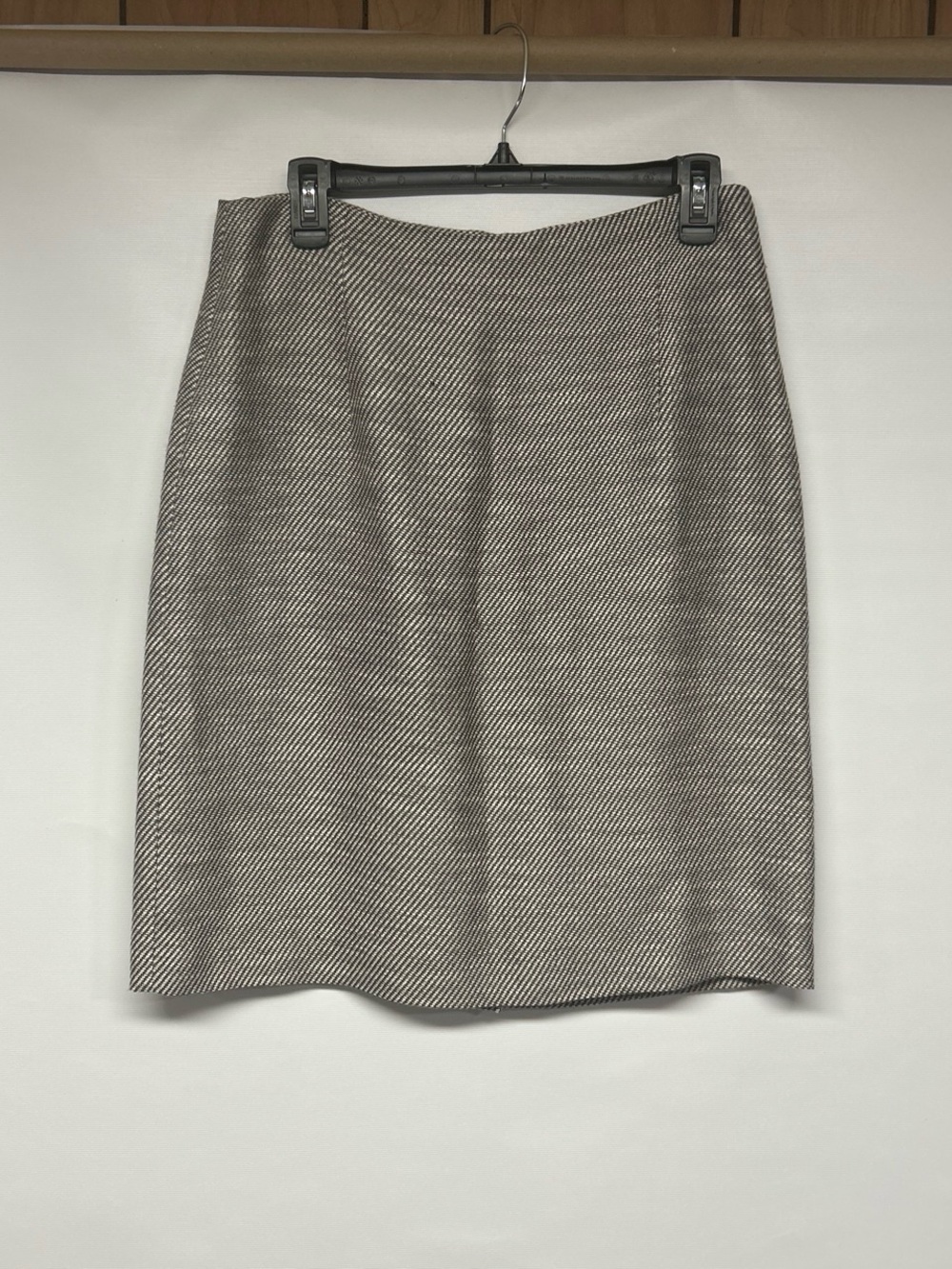 ANTONIO MELANI Taupe Diagonal Herringbone Pencil Skirt